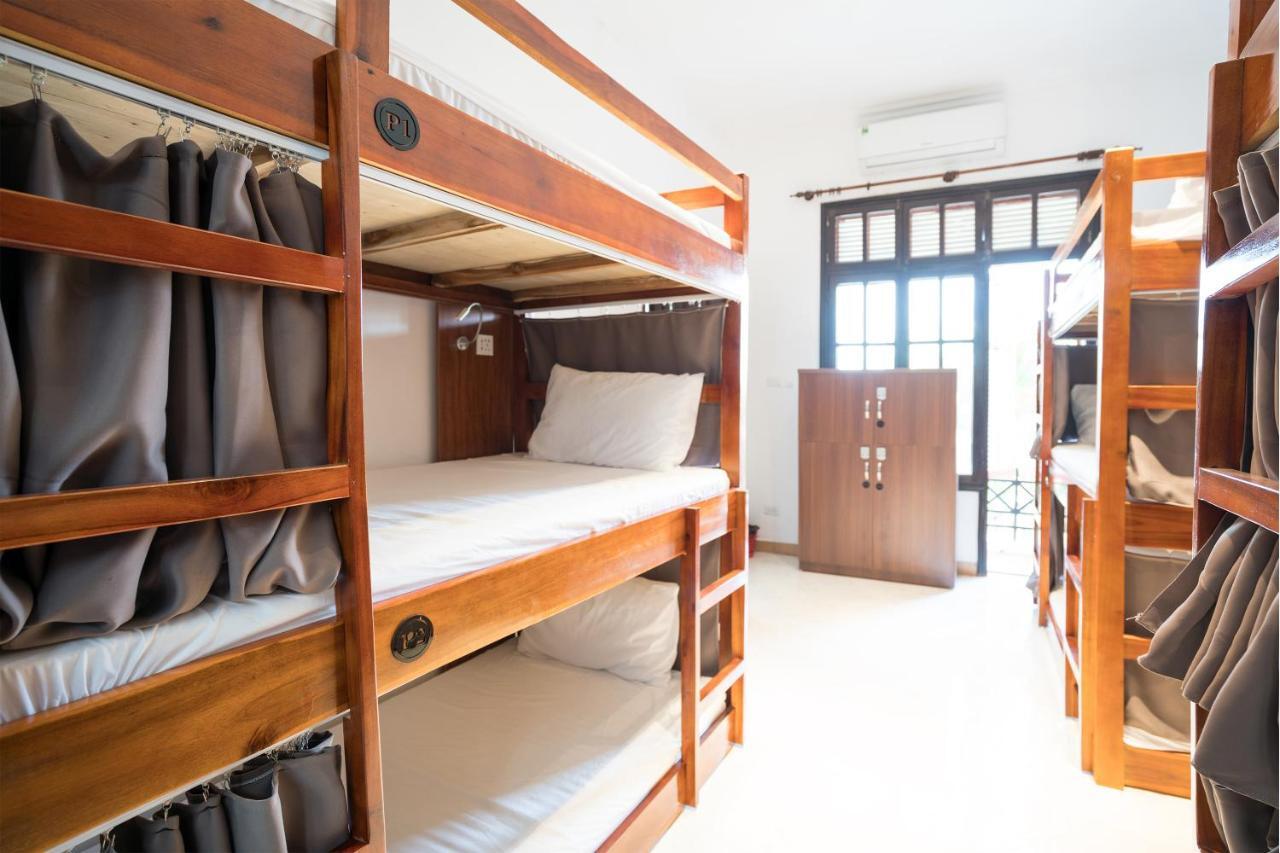 7Fridays West Lake Hostel Tay Ho Extérieur photo